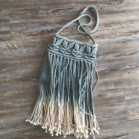 EARTHBOUND Handbags - EarthBound / Boho Ombré Tassle Bag Purse